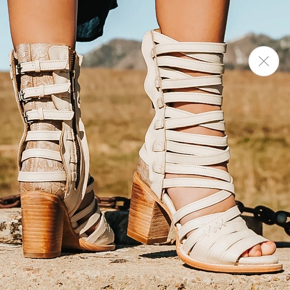 Freebird Gladiator Strappy Sandal - Picture 3 of 4